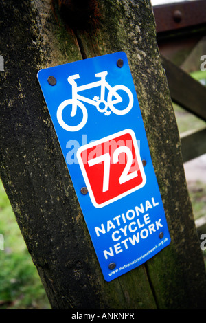 Sentier national Cycle Route 72 sign post porte sur Banque D'Images