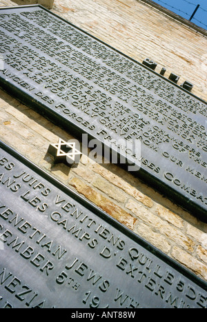 Italie Venise plaque commémorative de l'holocauste juif dans le ghetto juif Campo del Ghetto Cannaregio Banque D'Images