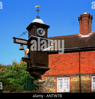Tour de l'horloge à Abinger Hammer Surrey England Banque D'Images