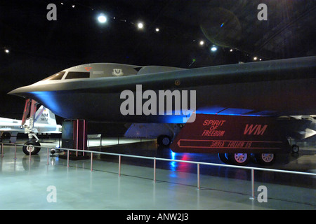 B2 bombardier furtif actif dans la guerre du Golfe à l'Wright Patterson Air Force Museum à Dayton, Ohio. Banque D'Images