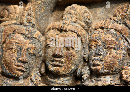 La sculpture sur pierre bouddhiste Borobudur Java Indonésie Banque D'Images