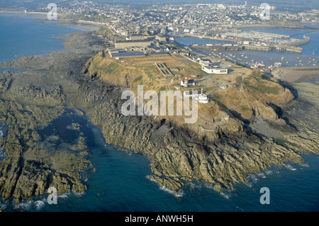 Vue aérienne ,aerien,vue,antenne aerienne, Le Phare de Granville se situe sur la pointe du Roc au Cap Lihou Manche sur la commune Banque D'Images