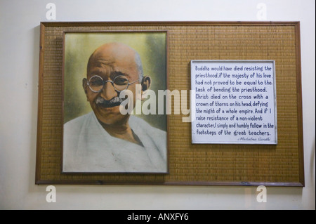 L'Inde, Delhi : Raj Ghat, Gandhi Memorial Museum, Images de Gandhi Banque D'Images