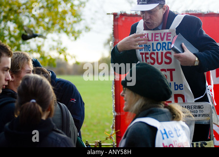 Speakers Corner cri sur l'homme de parler de sang de Jésus Christ avec les London Banque D'Images