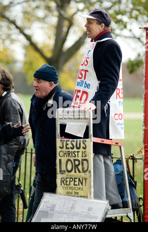 Speakers Corner sur l'échelle de l'homme parler de sang de Jésus Christ avec les London Banque D'Images
