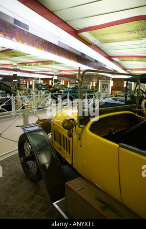 FRANCE, Jura, Doubs, MONTBELIARD/SOCHAUX : Musée Peugeot par Peugeot, principale usine de voitures Peugeot des années 20 Banque D'Images