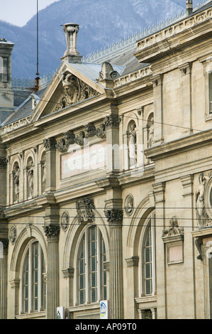 FRANCE, Alpes (Isère), Grenoble : Old Library Museum / Place de Verdun / Hiver Banque D'Images