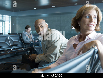 Les gens in airport lounge Banque D'Images