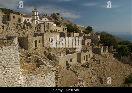 L'Europe, Grèce, Îles du Dodécanèse, Tilos : ruines abandonnées de Mikro Horio Banque D'Images