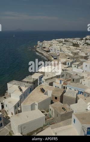 L'Europe, Grèce, Îles du Dodécanèse, Nisyros : aperçu de la capitale et principal port Mandraki Banque D'Images