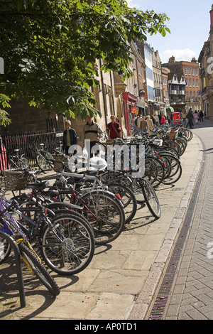 Bicyclettes, Cambridge, Cambridgeshire, UK Banque D'Images