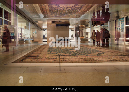 Hilali carpet 1540 British Museum Londres Iran Perse iranien asiatique asie persans magic fait main tapis en soie tissage subtil fi Banque D'Images