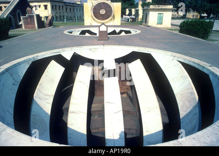 Instrument astronomique à Maharaja Jai Singh11 observatoire Jantar Mantar à Jaipur, Rajasthan Inde a été construit en 1716 Banque D'Images