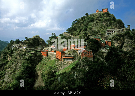 Tianzhu Feng, village, en dessous du pic, Wudang Shan, province de Hubei, Wudangshan, le Mont Wudang, il culturel de l'UNESCO Banque D'Images