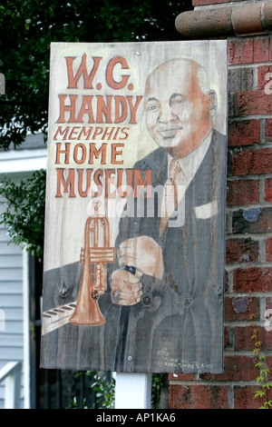 Fading placard trompettiste publicité W C Handy Memphis Beale Street Memphis Home Museum Banque D'Images