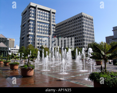 Des fontaines du Civic Center Plaza, rue Main Memphis USA Banque D'Images