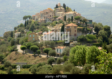 La Roquette sur Var village perché dans l'arrière-pays de Nice Provence Côte d'azur Côte d'Azur Alpes Maritimes Banque D'Images