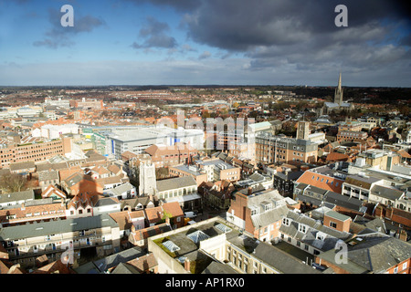 À l'Est Vue aérienne du nord du centre-ville de Norwich Norfolk UK Banque D'Images