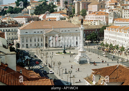Dom Pedro IV statue, Teatro Nacional de Dona Maria II, la place Rossio, ascenseur de Santa Justa, Lisbonne, Portugal Banque D'Images