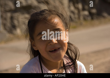 Fille Inuit Maniitsoq ou Sukkertoppen Groenland Danemark Banque D'Images