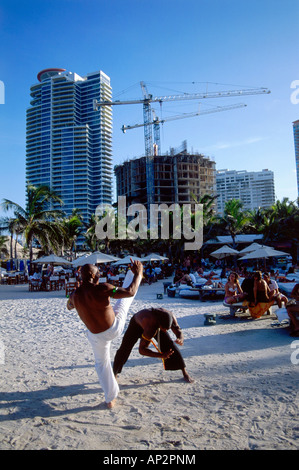 Le Nikki Beach Club, South Beach, Miami, Floride, USA Banque D'Images