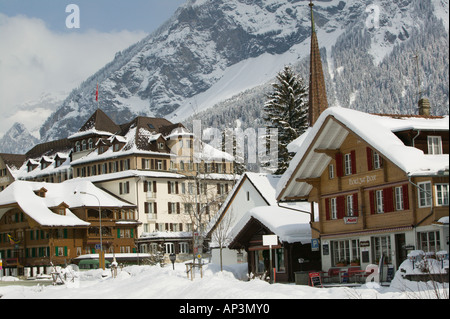 Suisse, Berne, Kandersteg : Vallée Kandertal, centre-ville / Hiver Banque D'Images