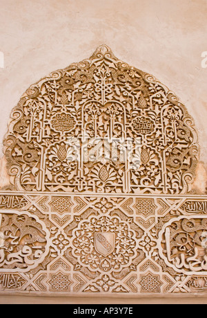 Alhambra mauresque détail arch Banque D'Images