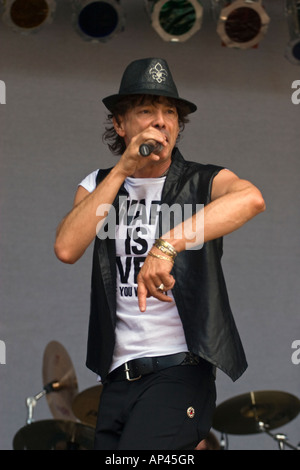RUDY COLOMBINI comme Mick Jagger chante pour les ROLLING STONES NON AUTORISÉE MONTEREY POP FESTIVAL 2007 CALIFORNIE Banque D'Images