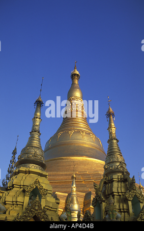 La Division de Yangon Birmanie Myanmar Yangon pagode Shwe Dagon Banque D'Images