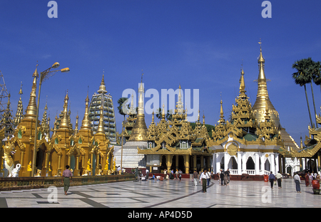 La Division de Yangon Birmanie Myanmar Yangon pagode Shwe Dagon Banque D'Images