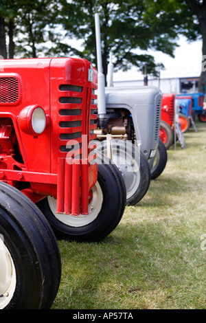 Tracteurs Vintage Royal Norfolk Show, Norwich, Norfolk, UK Banque D'Images