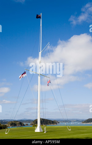 Flagstaff naval historique où traité a été signé à Waitangi Réserve nationale dans le traité des motifs de la Chambre New Zealand Banque D'Images