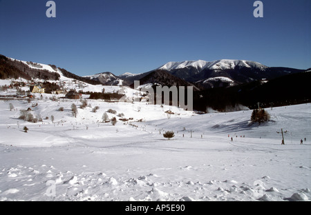 Le Corbier Station de Ski de Slovaquie et Prasiva Nizke Tatry montagnes en hiver, le parc national de Banque D'Images