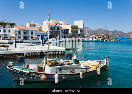 Port, Aghios Nikolaos, côte nord-est, la Crète, Grèce Banque D'Images