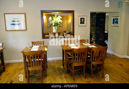 Salle à manger du restaurant Foxhunter près d'Abergavenny South Wales UK Banque D'Images