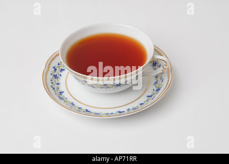 Thé anglais chaud en bone China cup. Banque D'Images