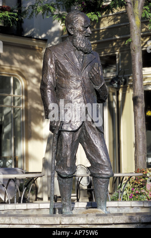Statue de George Bernard Shaw à Niagara On The Lake Banque D'Images