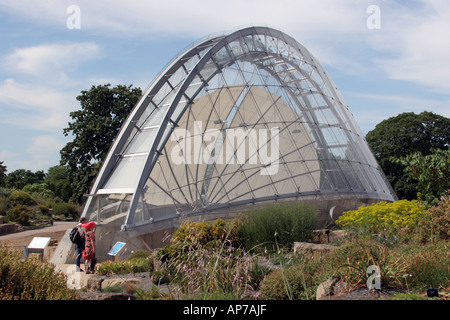 Les Davies Alpine House à Kew Gardens, Surrey, Londres, a ouvert en mars 2006 Banque D'Images