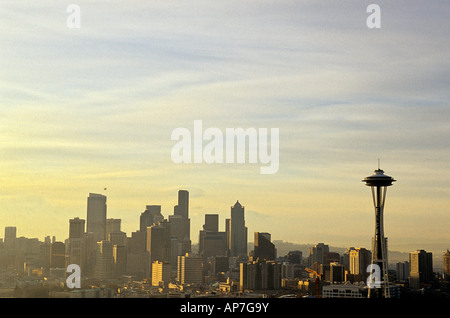 Space Needle, vue de Queen Anne Hill Seattle Washington USA Banque D'Images