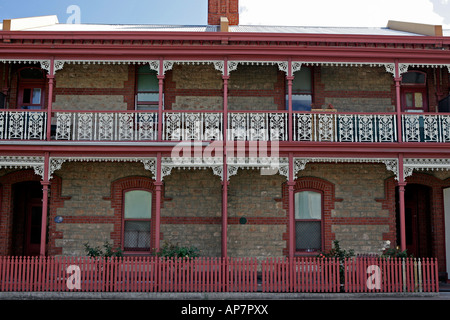 Balcon dans terrraced maisons, Carrington Street, Adelaide, Australie du Sud, Australie Banque D'Images