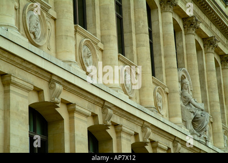 Détail architectural de voûtes en pierre et de colonnes Banque D'Images