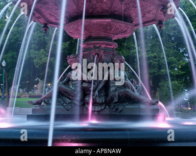 La ville de Québec Québec Canada, Parlement de la Fontaine de Tourny a été conçu par le sculpteur Mathurin Moreau Banque D'Images