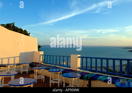 La vue sur le golfe de Tunis du café Sidi Chabaane Banque D'Images