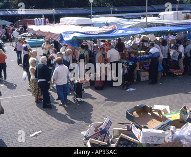 Fruits et légumes pour la vente au marché de Maidstone Banque D'Images