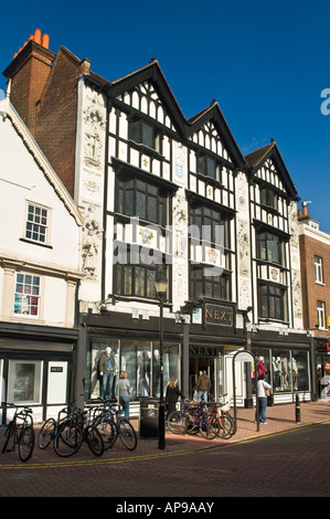 Bâtiment de style Tudor en Kingston upon Thames Surrey UK Banque D'Images