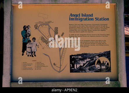 Signe, afficher, exposer, photographie historique, l'immigration chinoise, de l'immigration d'angel, Angel Island State Park, l'Angel Island, Californie Banque D'Images