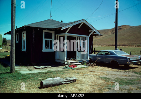 Petite Maison et voiture dans la ville de Californie aux États-Unis d'Harmonie Banque D'Images