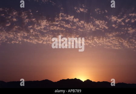 Coucher de soleil sur le désert du Sinaï Egypte Mer Rouge Banque D'Images