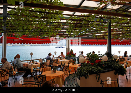 Hotel Restaurant Weißer Bär 'Im Rössl am Wolfgangsee', Sankt-wolfgang, lac Wolfgangsee, Salzkammergut, Autriche Banque D'Images