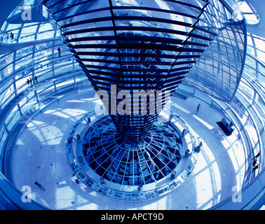 Coupole du Reichstag, Berlin, Allemagne Banque D'Images